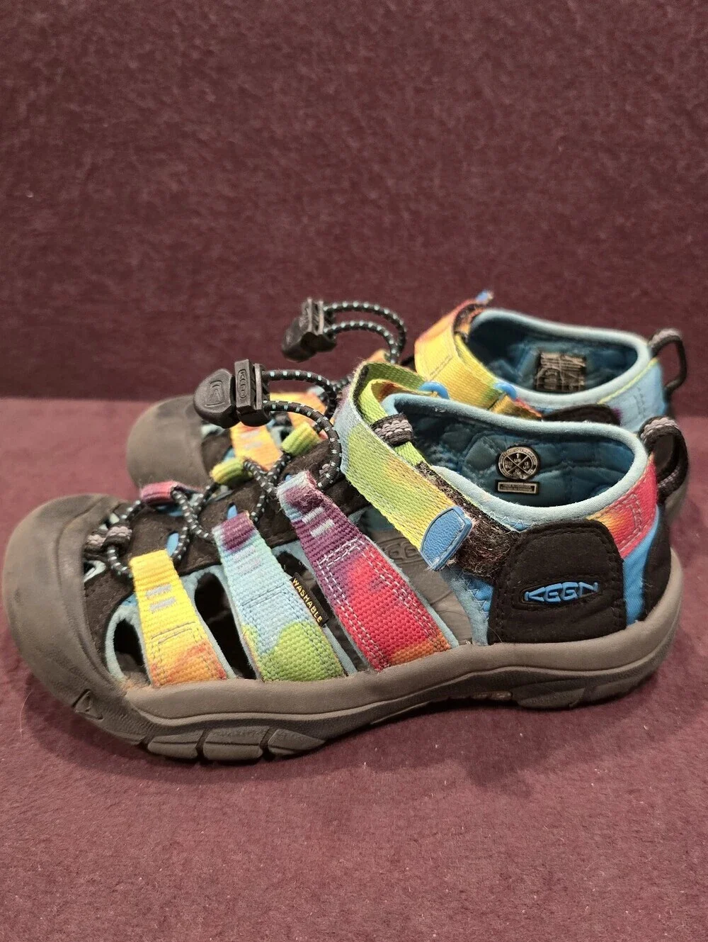 Keen Size 1Y Little Kids Rainbow Tie Dye Newport H2 Outdoor Water Shoes Sandals